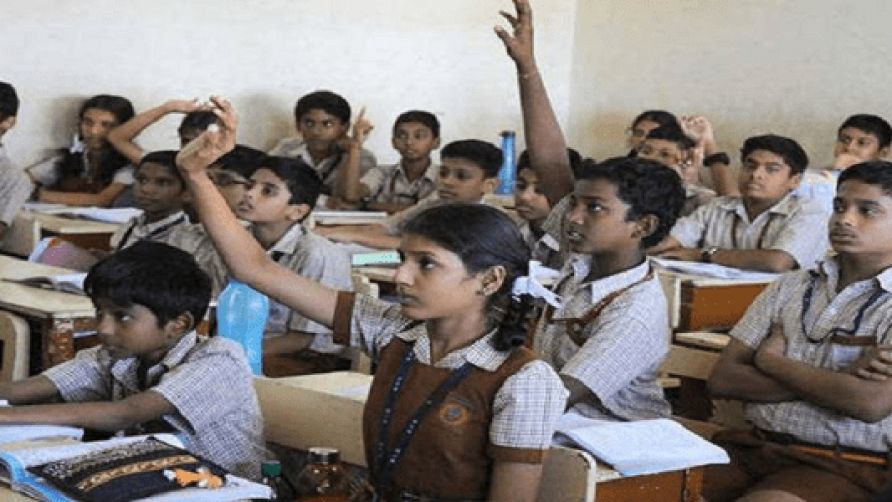 ‘लॉकडाउन’ में क़ैद हमारे बच्चे और उनके&nbsp;सपनों की दुनिया!