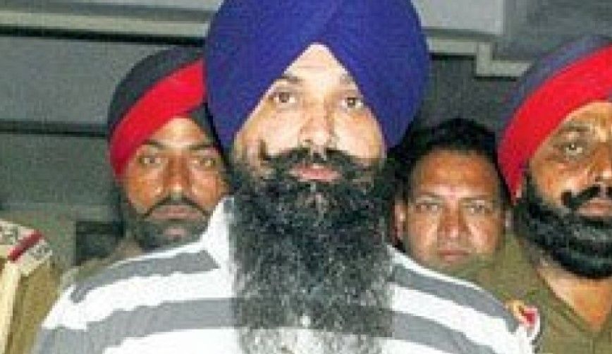 राजोआना की फाँसी भी वोटबैंक! माफ़ी विवाद से किसे क्या फ़ायदा?