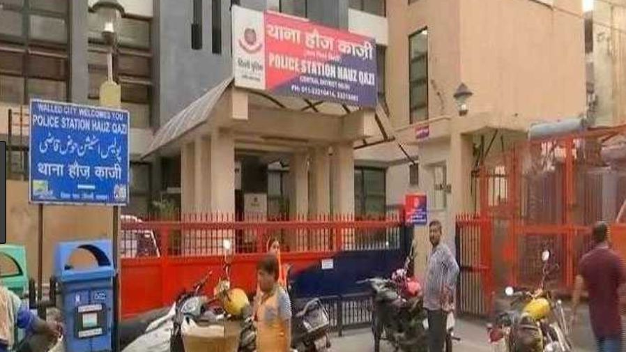 पुरानी दिल्ली में बवाल पर उठे सवाल, जवाब खोजना ज़रूरी