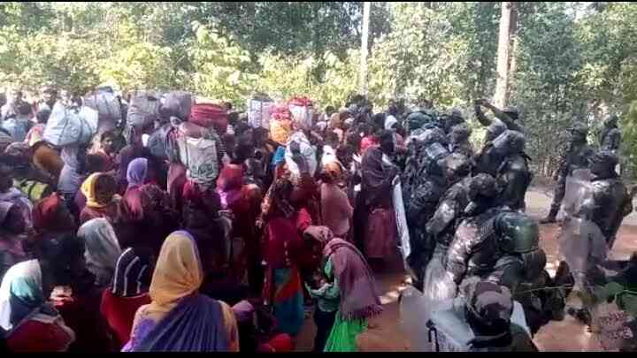 protesters could not meet pm jharkhand mandal dam  - Satya Hindi