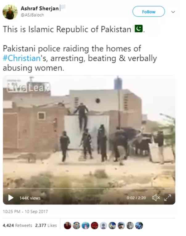 police attacked on hindu community in pakistan viral video reality - Satya Hindi