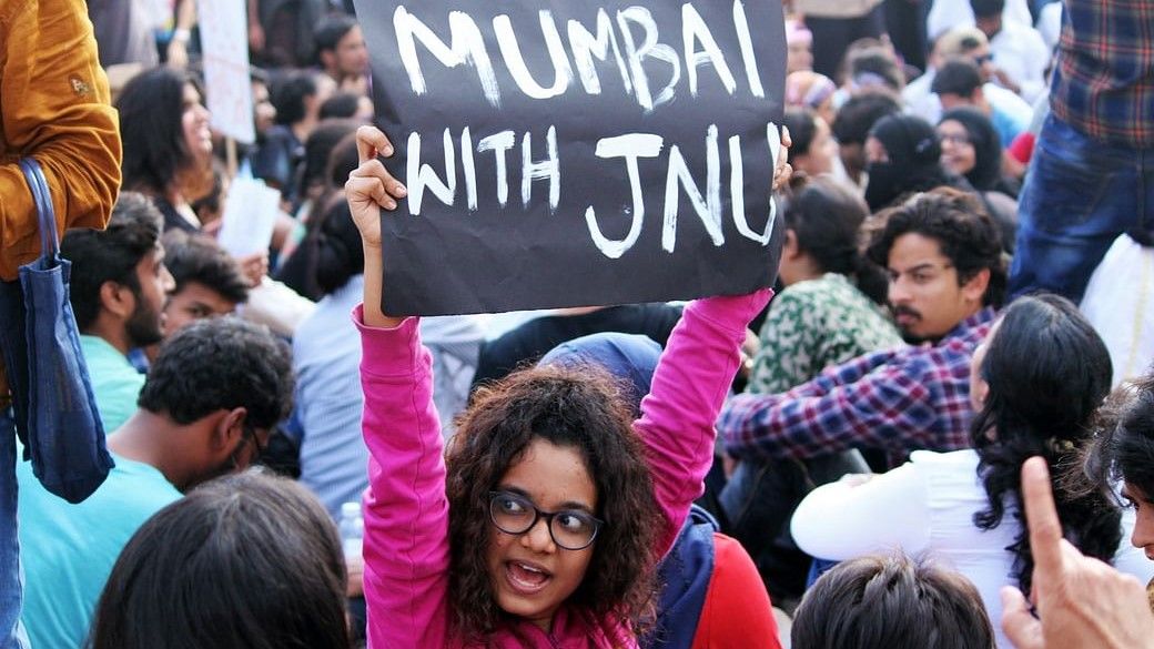 Protest In Mumbai on support of JNU Called Off After Protesters Forced Out - Satya Hindi
