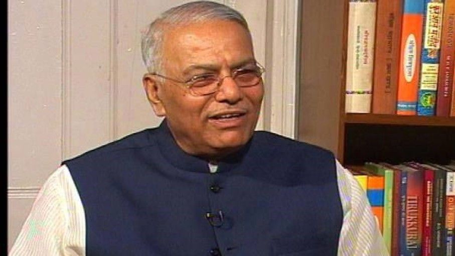 yashwant sinha says bjp squeezes friends too lifeless, nitish will be CM only in name - Satya Hindi