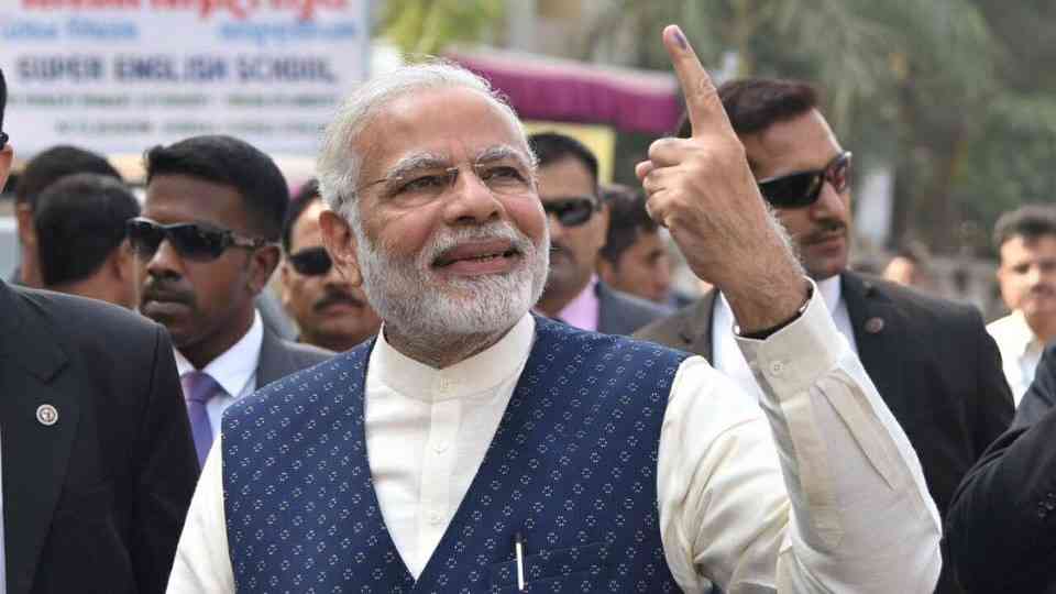 अगर 'मोदी आरक्षण' लिया, तो क्यों काफ़ी घाटे में रहेंगे सवर्ण?