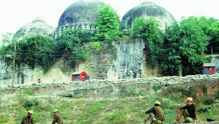 बाबरी विध्वंस- सुनियोजित साज़िश रची गई थी, उमा ने ख़ुद माना था: जस्टिस लिब्रहान