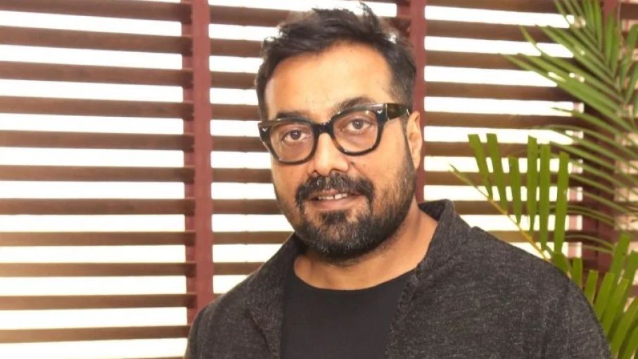 मुंबई पुलिस ने अनुराग कश्यप को बुलाया, कहा, बलात्कार आरोप की जाँच से जुड़ें