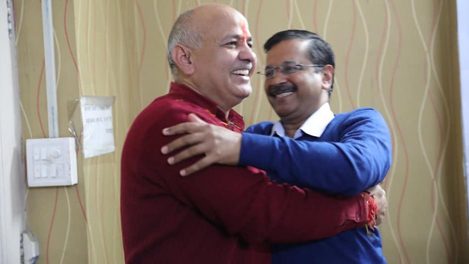 'दिल्ली स्कूल में मेलानिया ट्रंप के कार्यक्रम से केजरीवाल, सिसोदिया का नाम कटा'