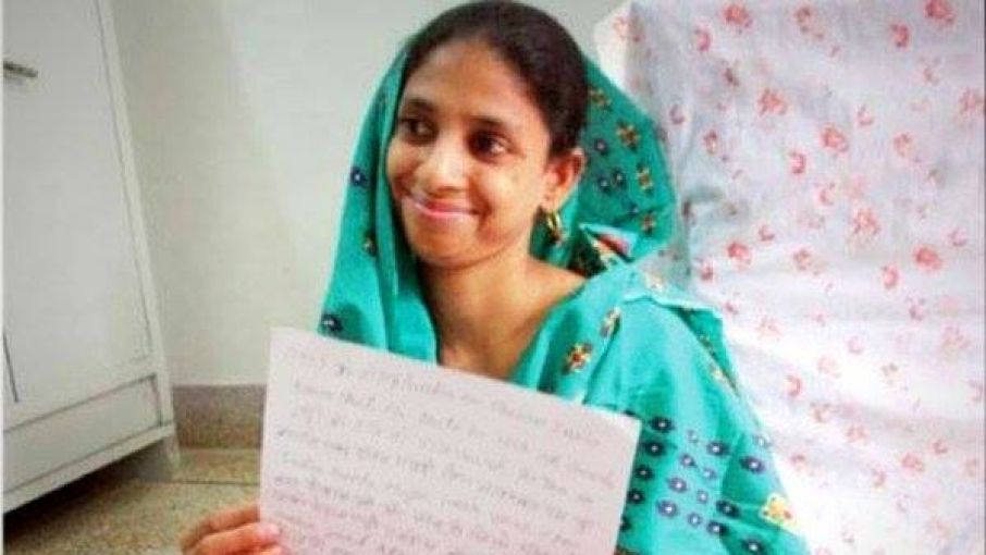 पाक से लौटीं गीता को 20 साल बाद आख़िरकार माँ मिलीं!