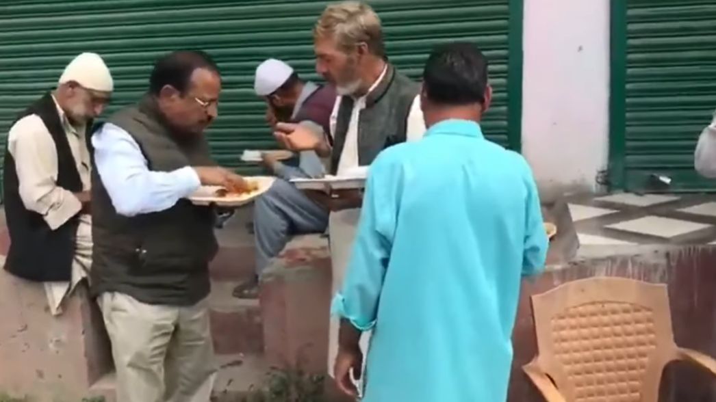 'पता होता तो डोभाल से मिलने कभी नहीं जाता, मुश्किलें बढ़ीं'