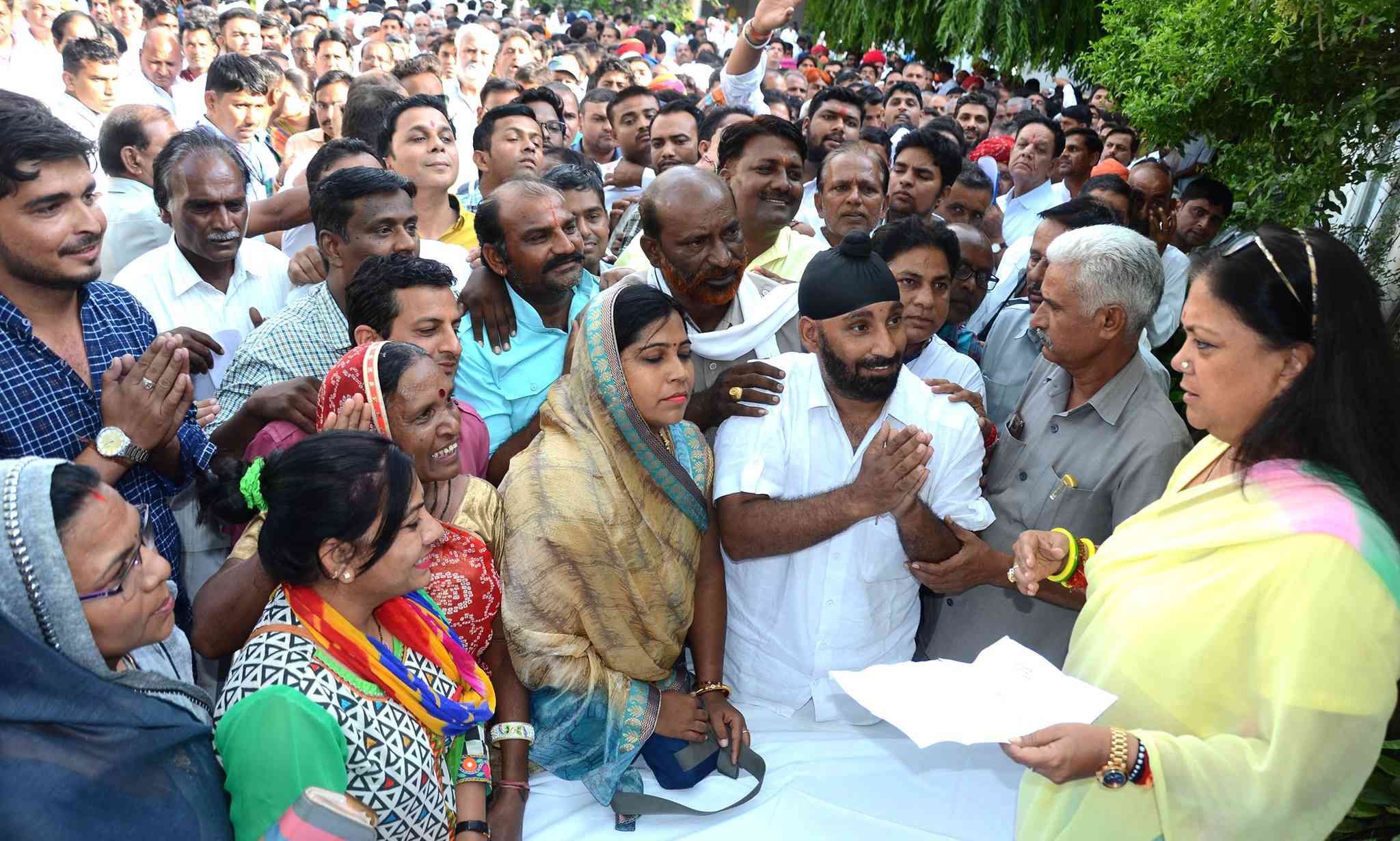 CM Vasundhara Raje has confronted high command earlier too - Satya Hindi