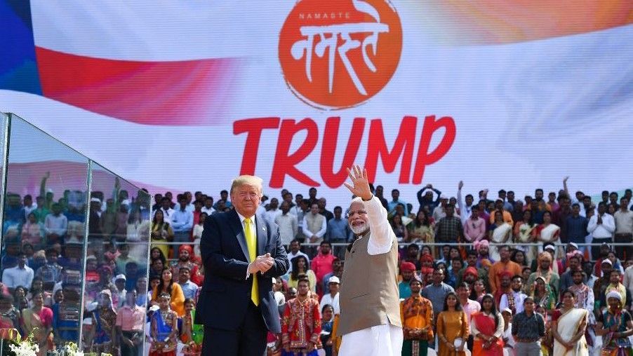 Indian American voters dont back Donald Trump despite Modi support - Satya Hindi