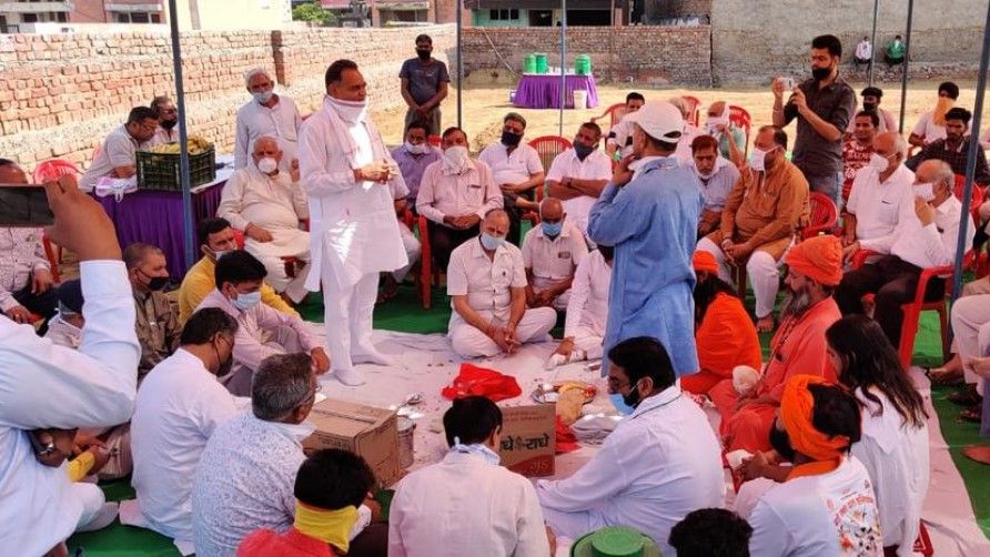 हरियाणा: बीजेपी विधायक ने समर्थकों संग&nbsp;किया गोशाला का उद्घाटन, तोड़ा लॉकडाउन&nbsp;