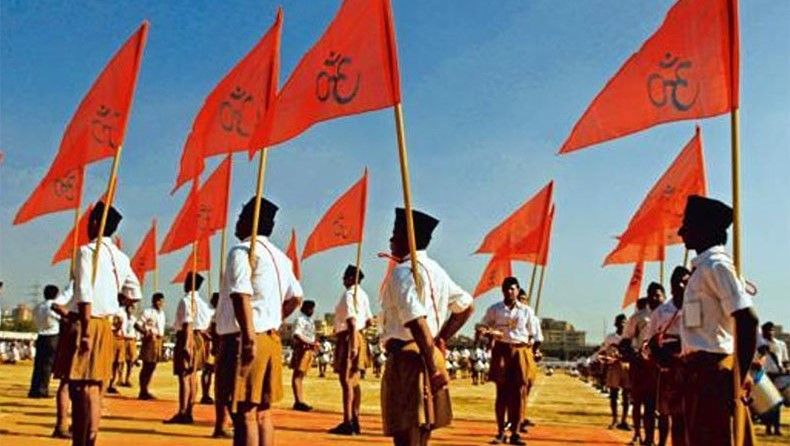 सरकारी ज़मीनों पर RSS की शाखाएं, कर्नाटक में बैन लगाने पर विचार - Satya Hindi