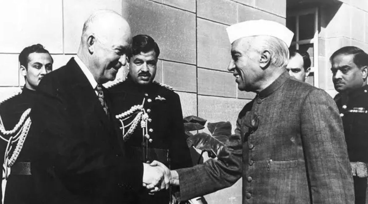 Jawaharlal nehru opposed mixing religion, and politics, opposed communalism, - Satya Hindi