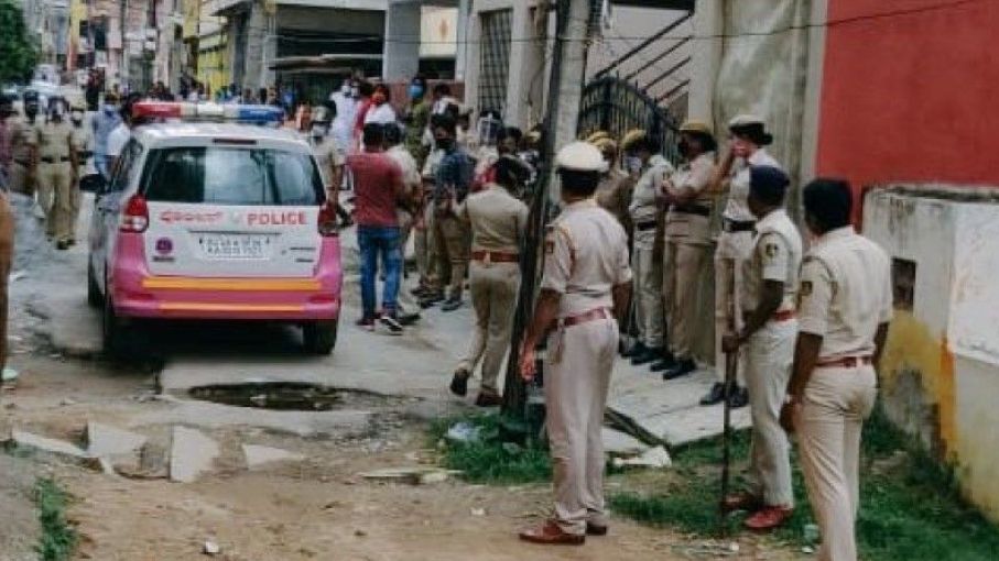 लखनऊ: जूनियर डॉक्टर पर धर्मांतरण का दबाव डालने, रेप के आरोप, यूनिवर्सिटी से सस्पेंड