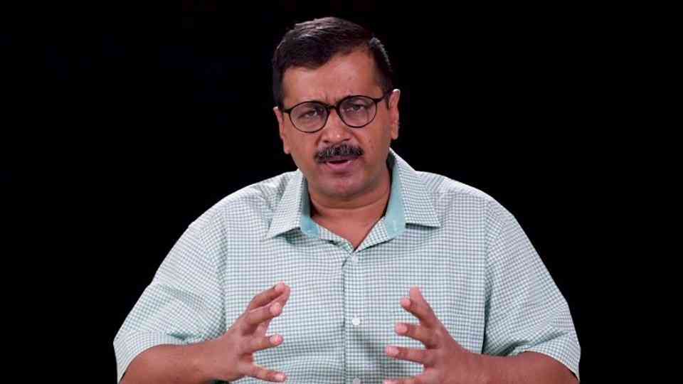 प्रदूषण नियंत्रण:&nbsp;अपनी पीठ थपथपाना तो कोई केजरीवाल से सीखे!