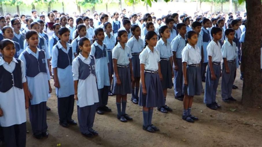 स्कूलों में धार्मिक प्रार्थना विवादित तो&nbsp;गाँधीजी के सर्वधर्म का चलन क्यों नहीं?