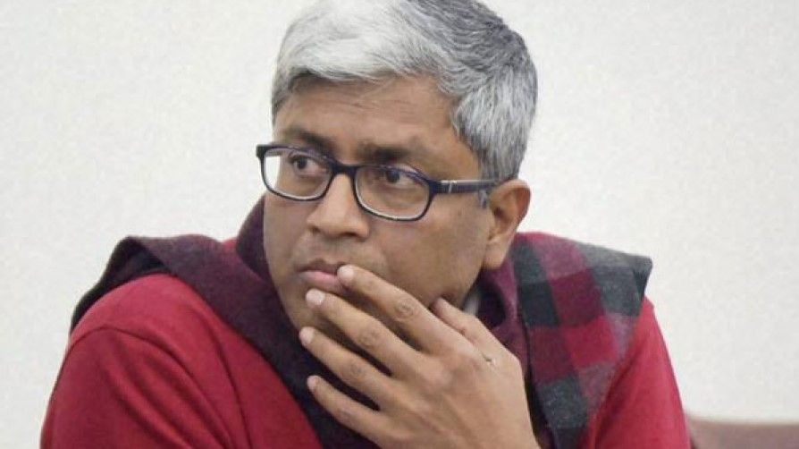 आशुतोष! हत्या की धमकी पर वही करें, जो गाँधीजी ने किया था