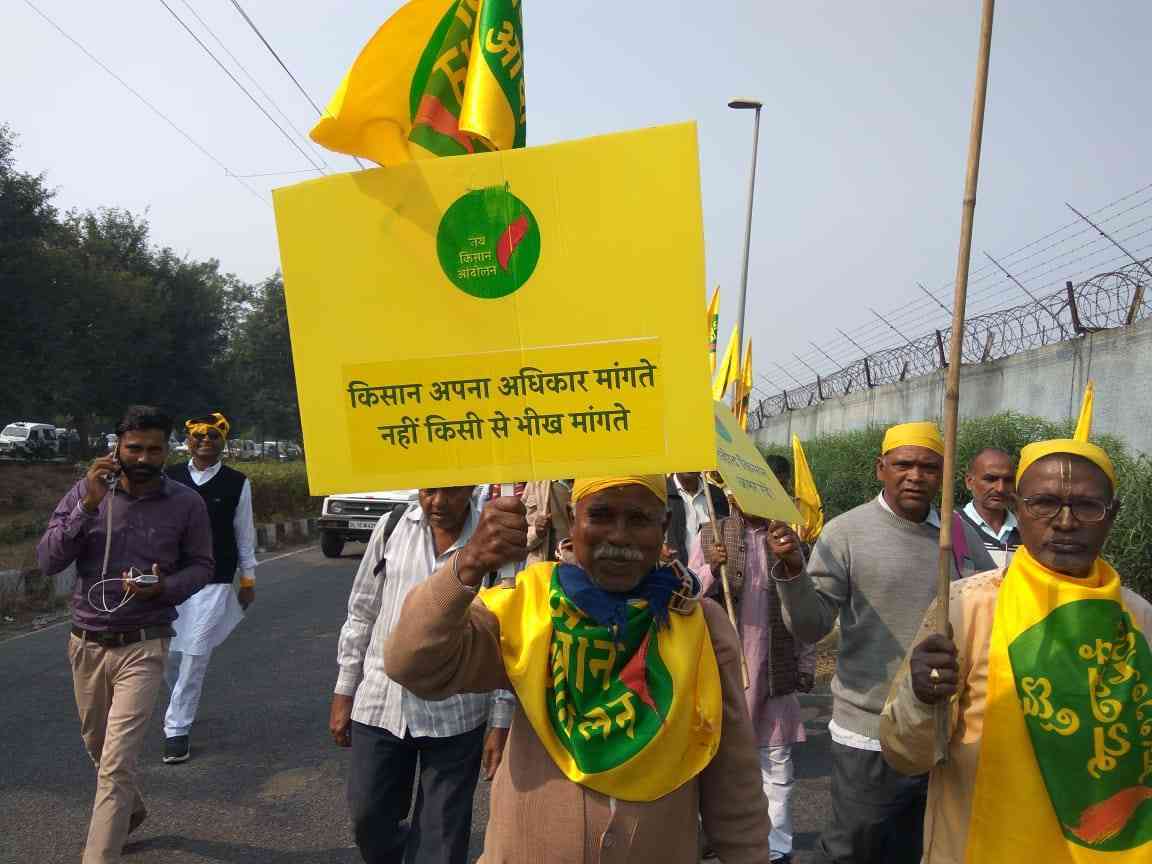Thousands of farmers on delhi roads move towards sansad - Satya Hindi
